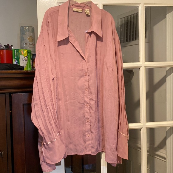 Apostrophe Tops - Apostrophe size 24-26W Blouse good condition